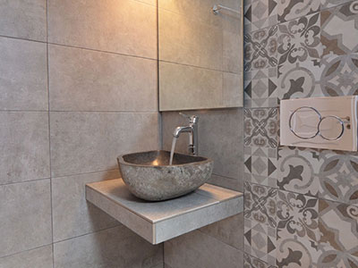 Μπάνιο στο στούντιο 2 στα Στούντιος Νικολέτα