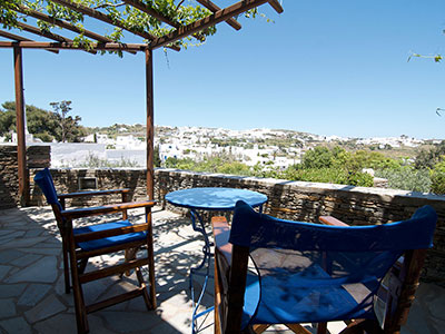 Βεράντα δωματίου με θέα στην Απολλωνία